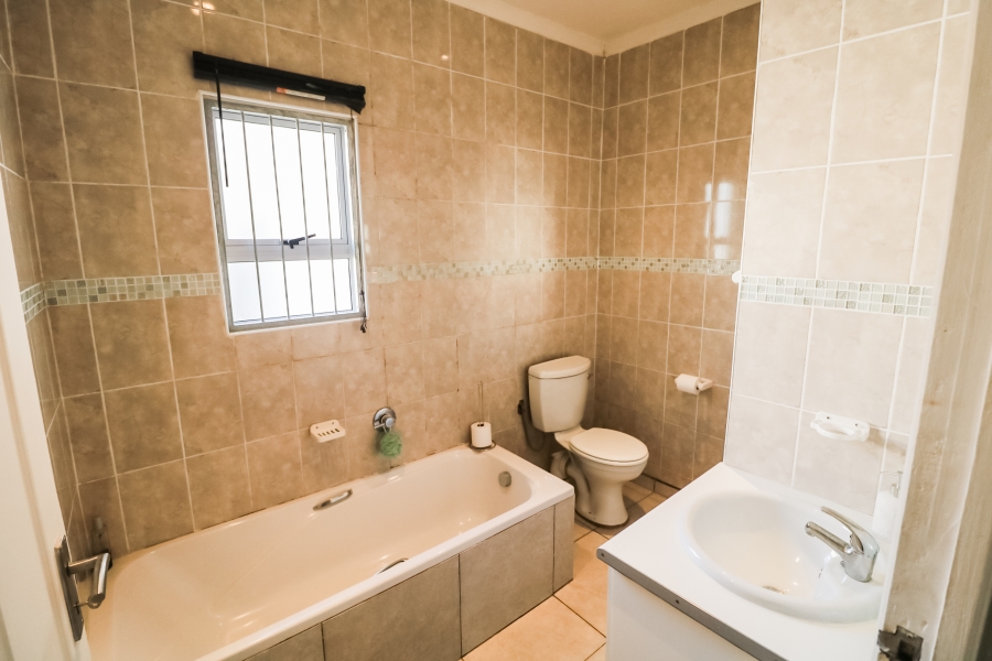 3 Bedroom Property for Sale in Vincent Eastern Cape